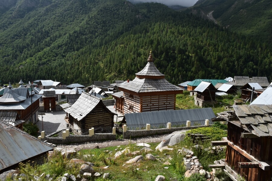 Kinnaur Spiti Tour Package Short Trek to Kamru Fort