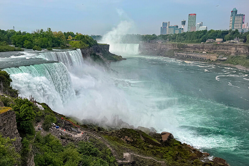 Trip to Niagara Falls from New York